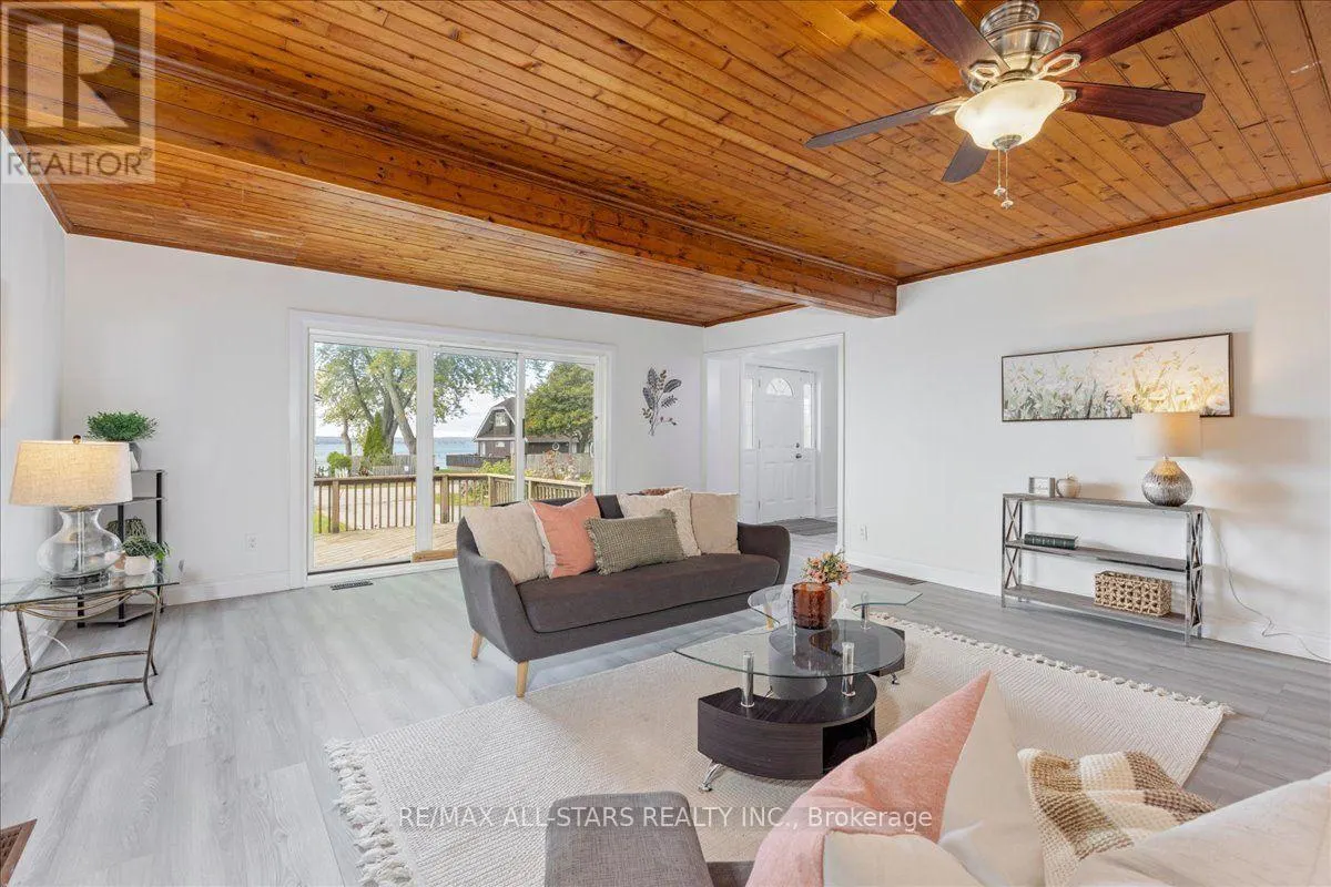 369 LAKE DRIVE