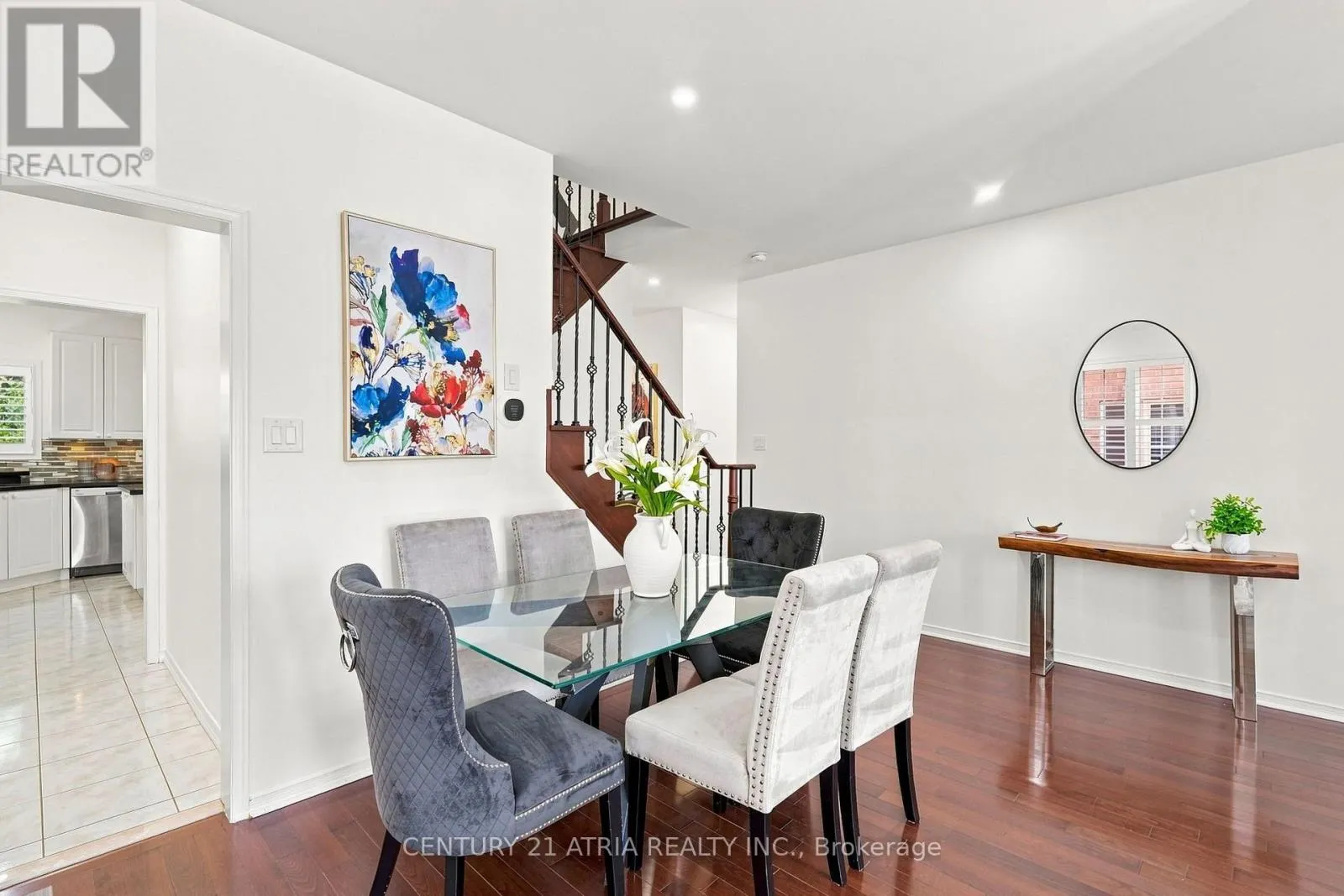 136 ROLLINGHILL ROAD