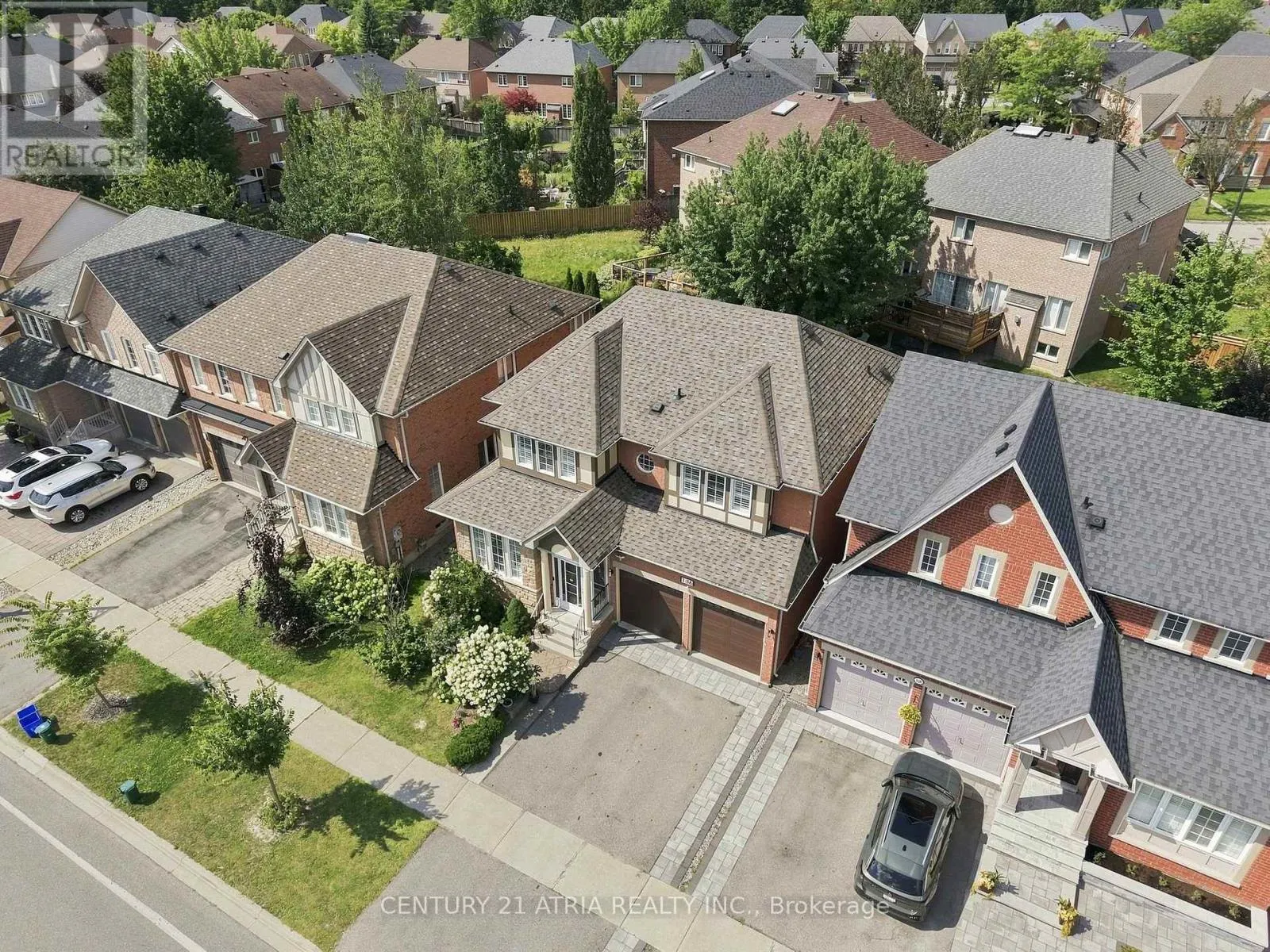 136 ROLLINGHILL ROAD