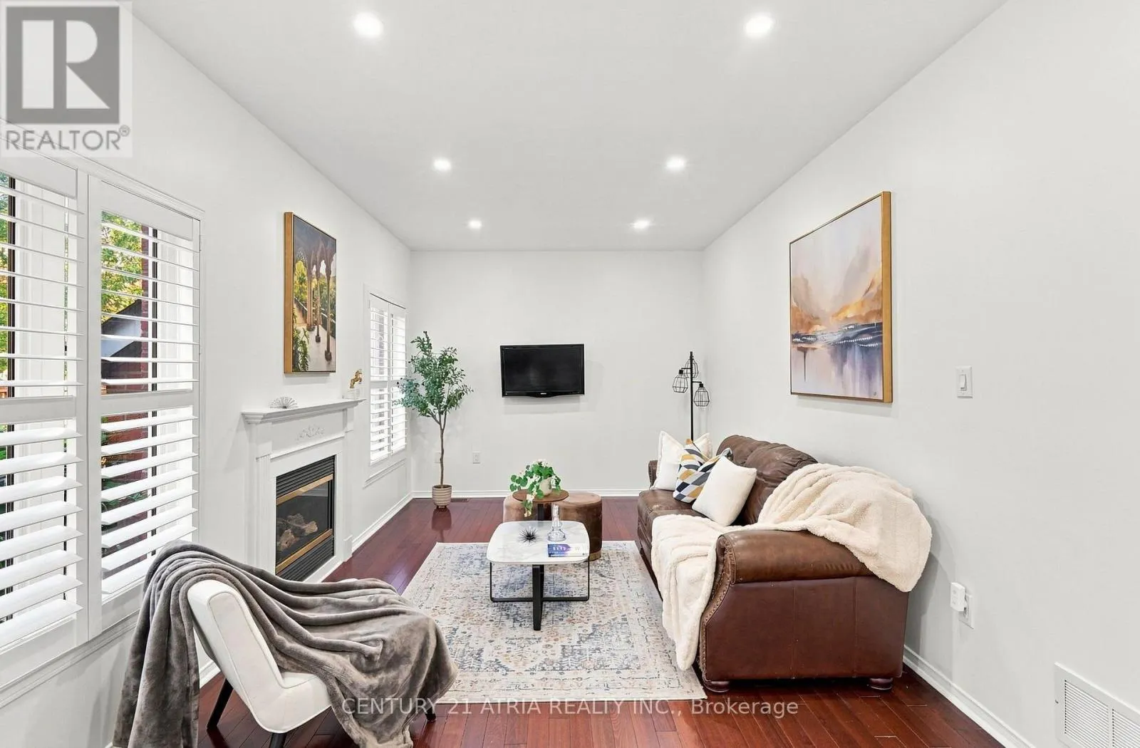 136 ROLLINGHILL ROAD