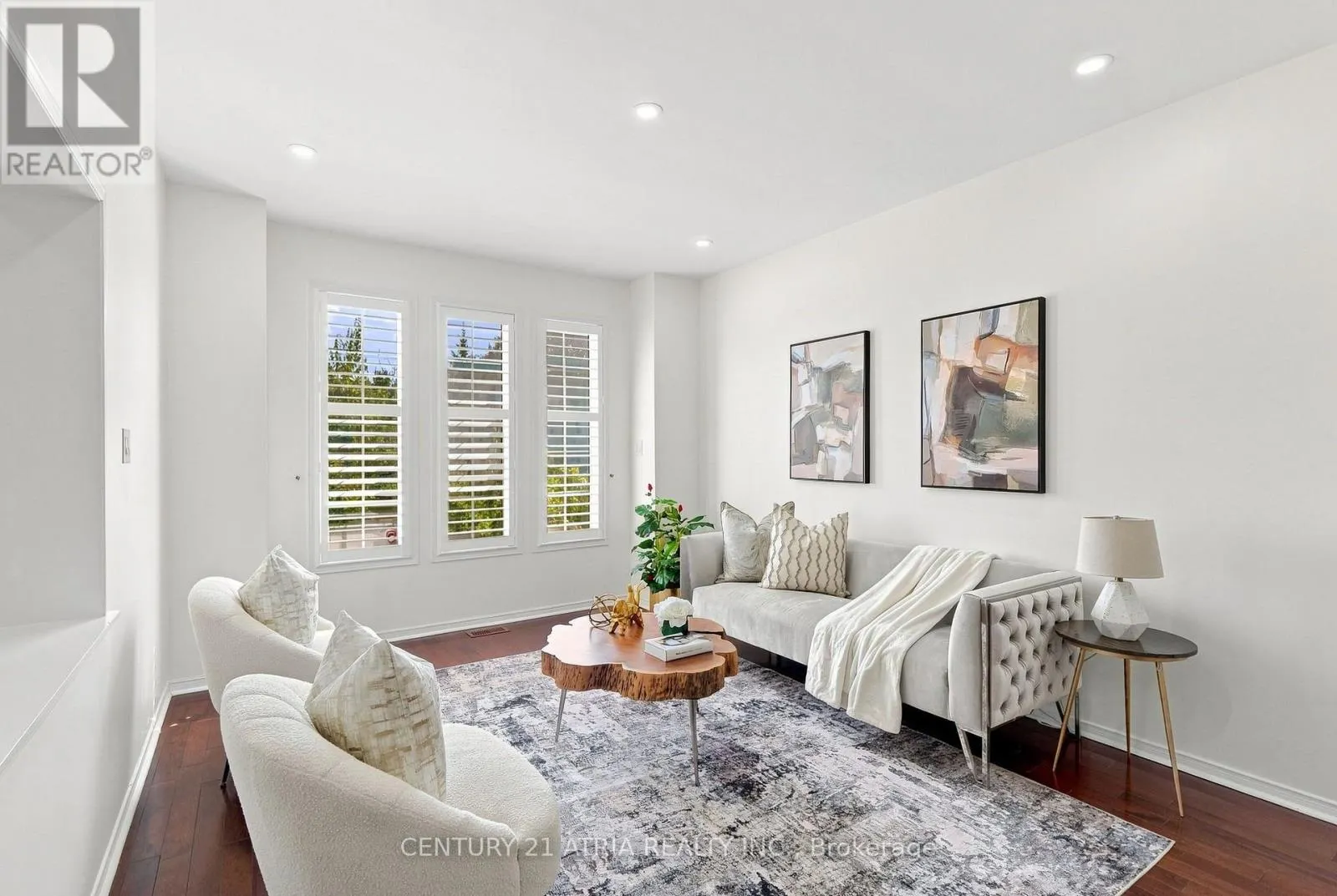 136 ROLLINGHILL ROAD