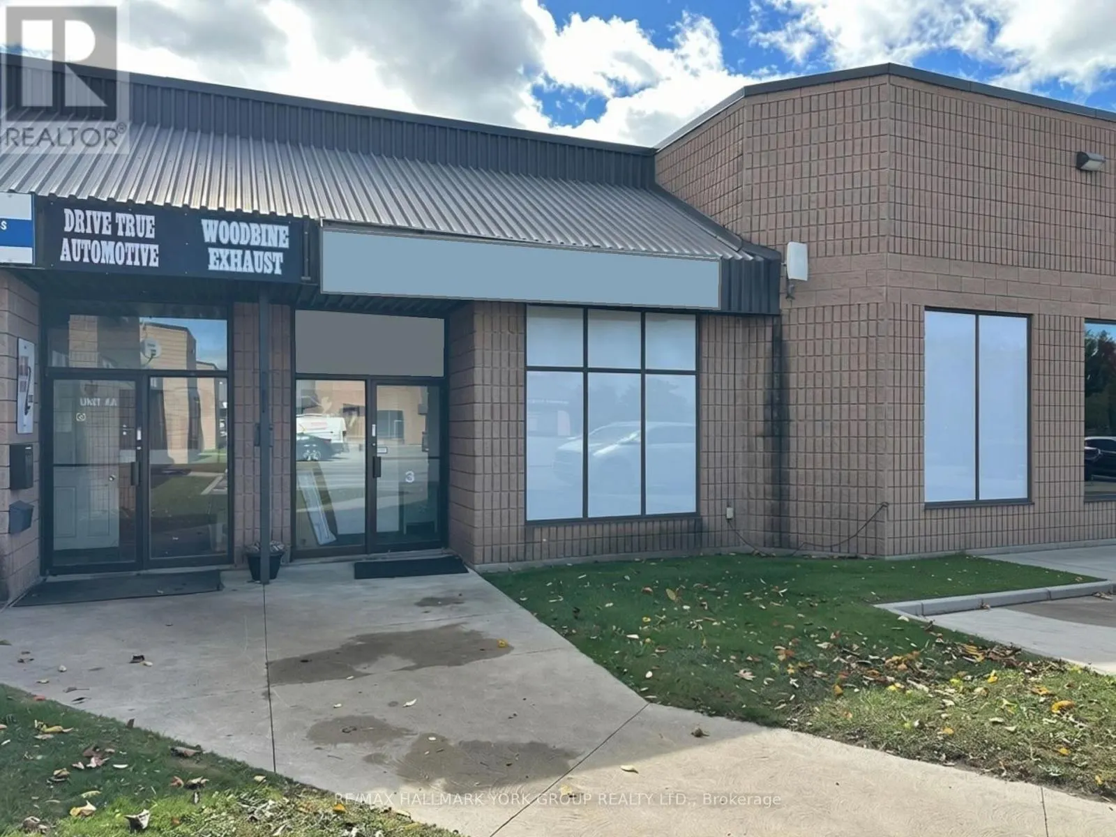 3 - 24707 WOODBINE AVENUE