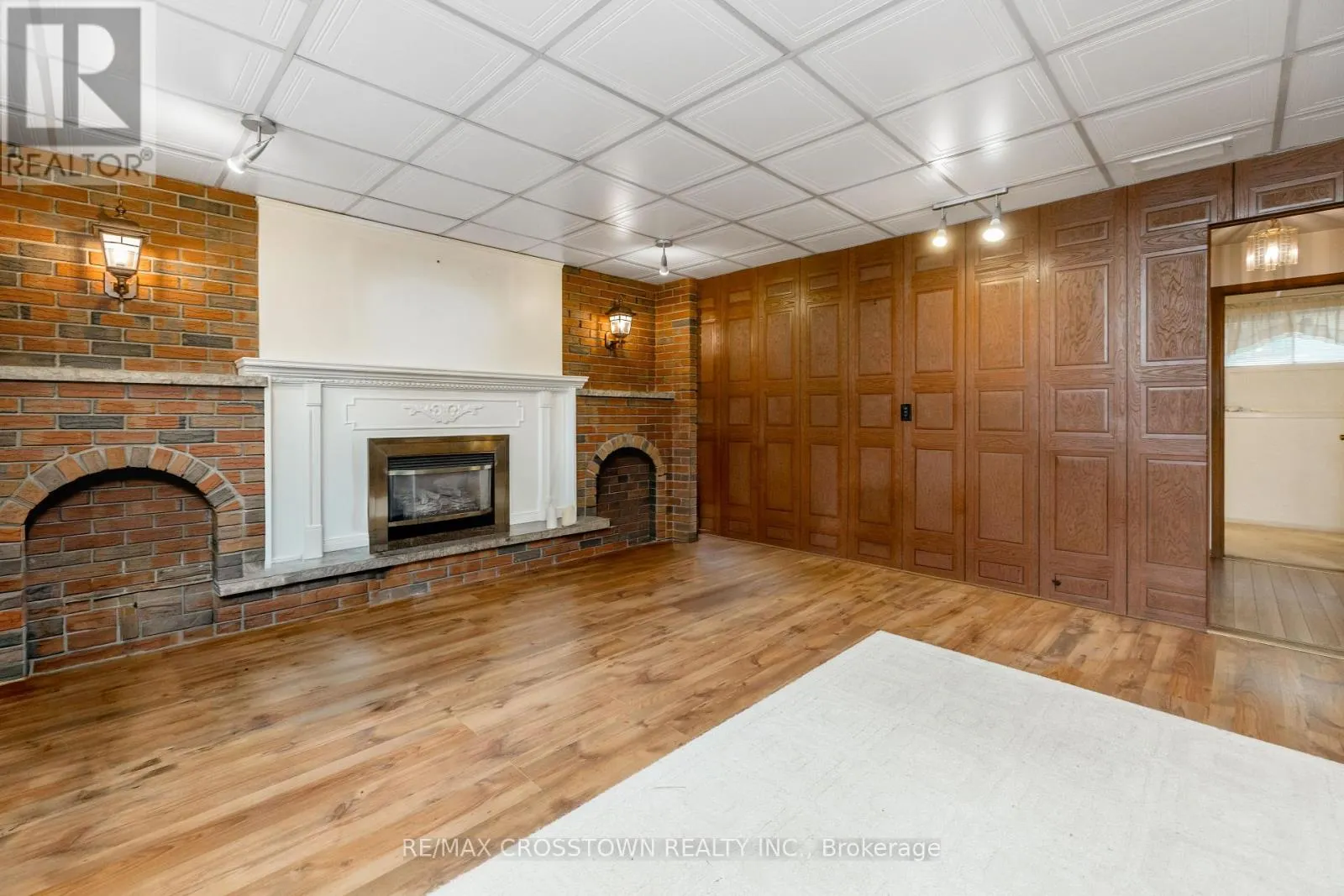 3379 MASON DRIVE