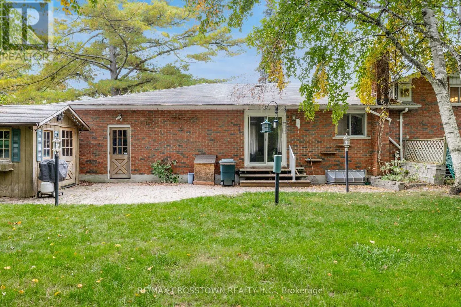 3379 MASON DRIVE
