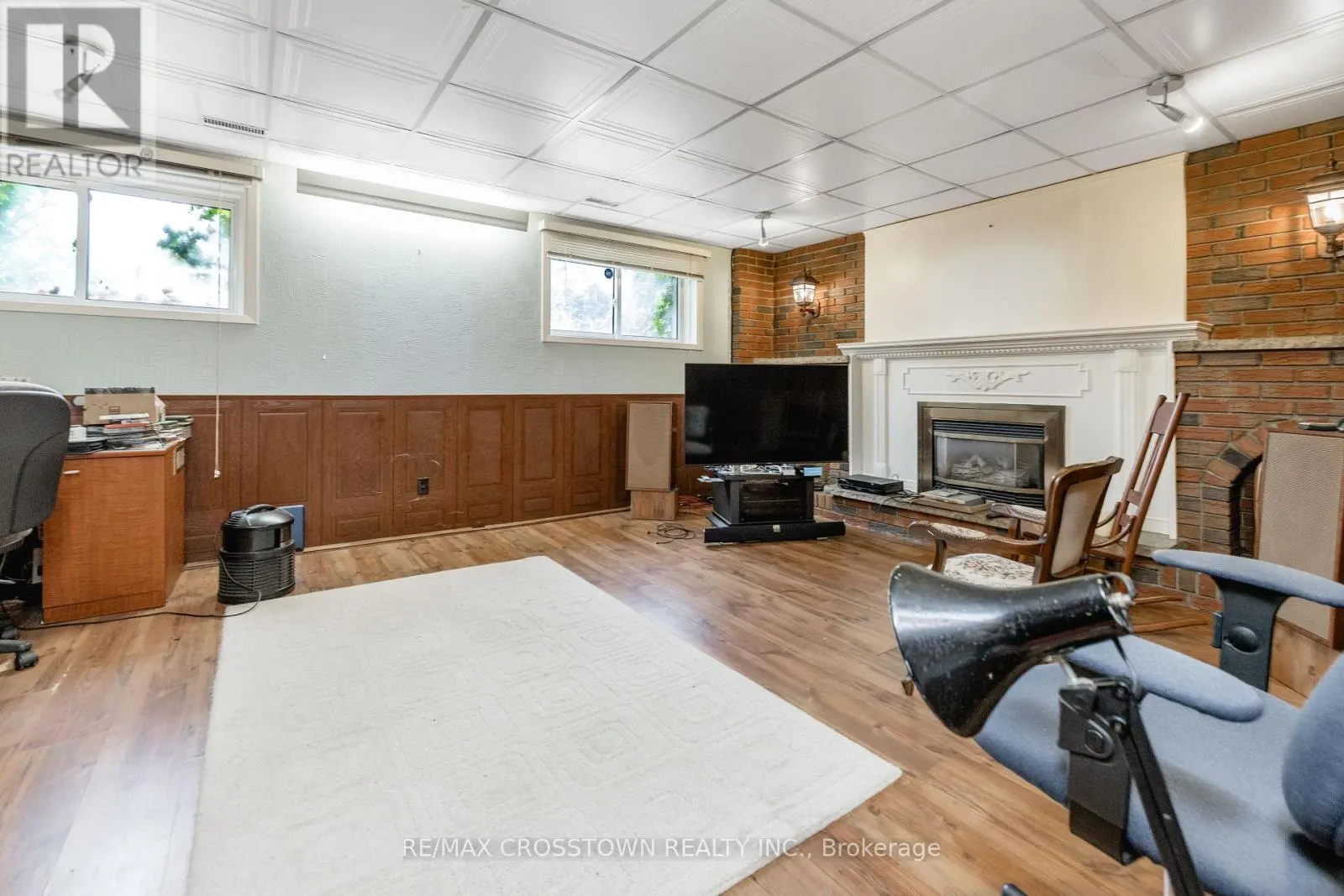 3379 MASON DRIVE