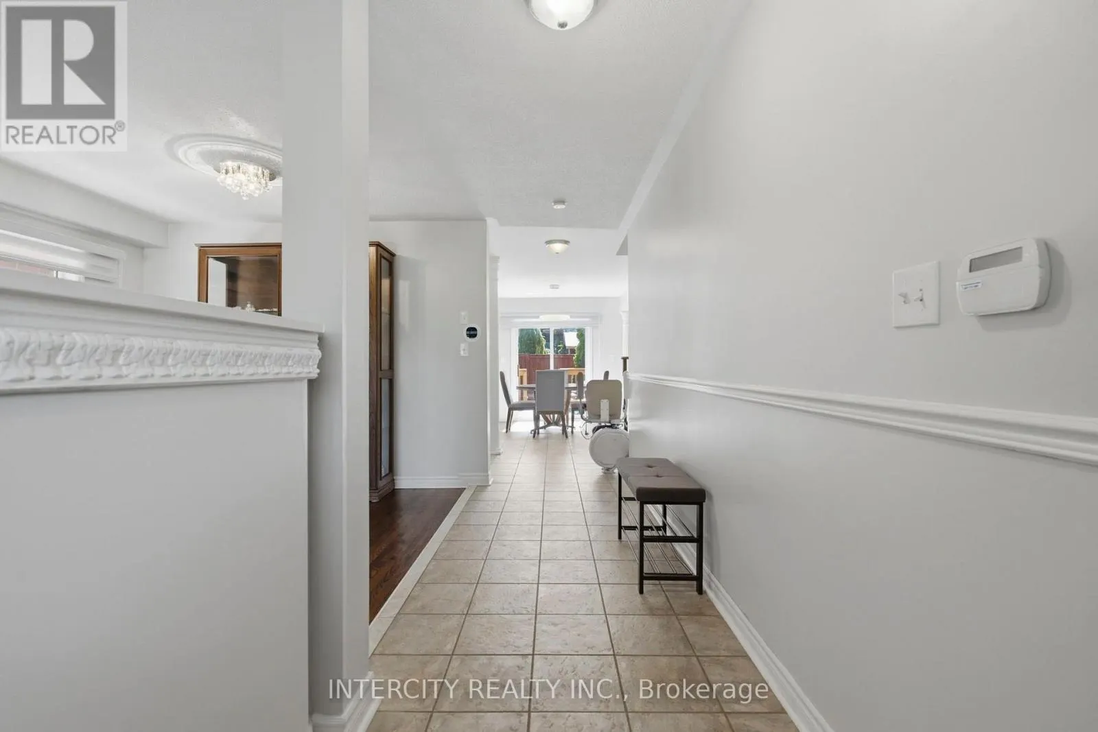 93 CHALONE CRESCENT