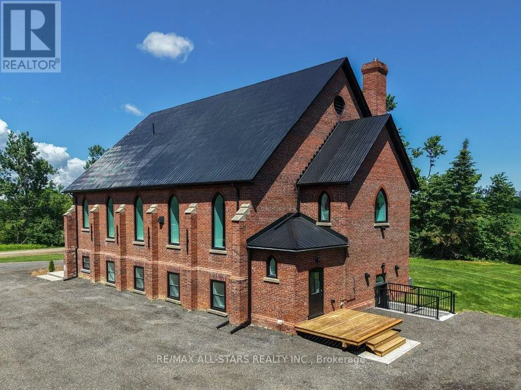 16205 SIDEROAD 17A ROAD