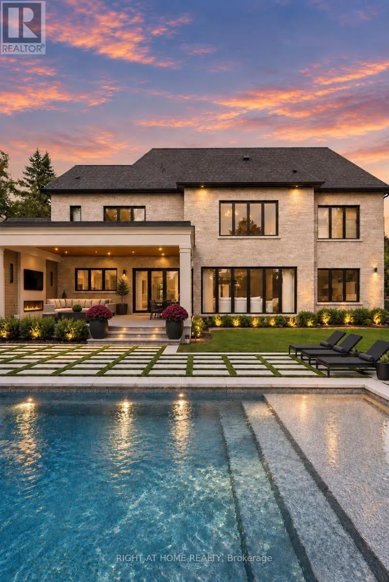 125 CLEARVIEW HEIGHTS