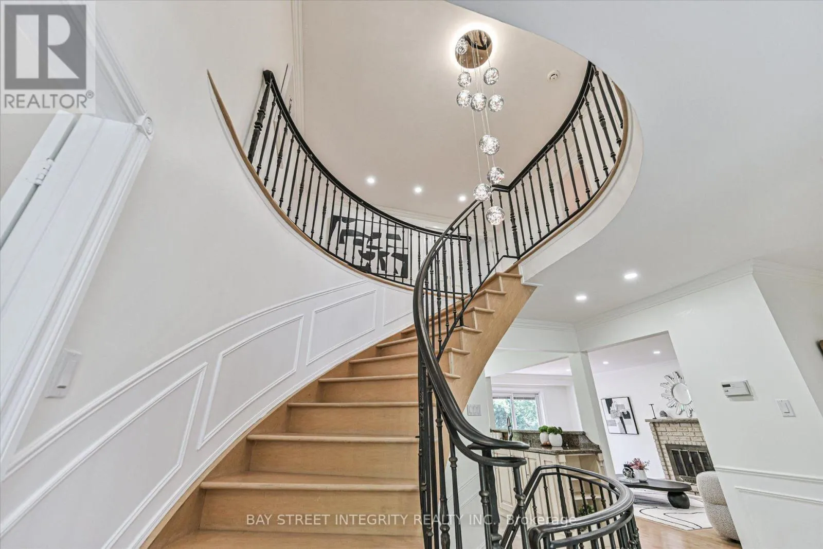 151 OLD SURREY LANE