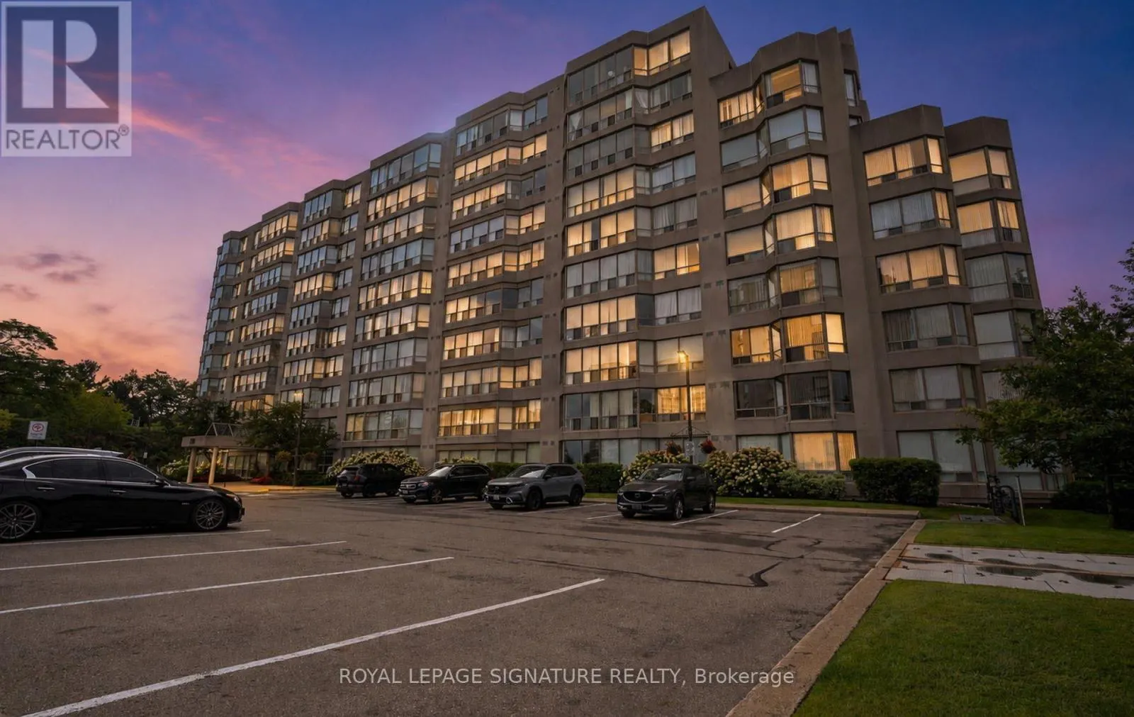 202 - 175 CEDAR AVENUE