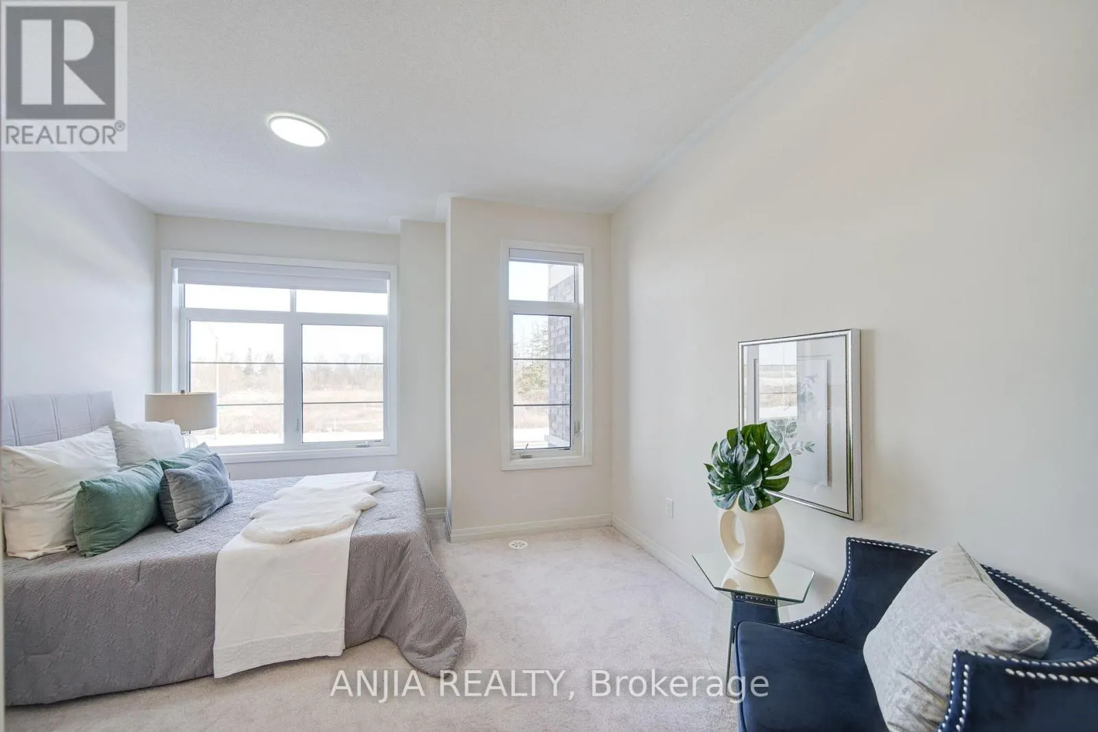 111 CARNEROS WAY