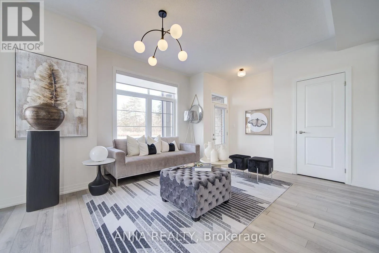 111 CARNEROS WAY