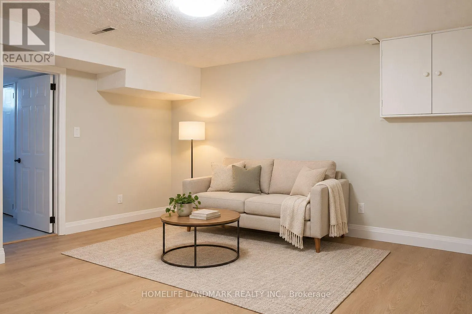 136 GRANDVIEW AVENUE
