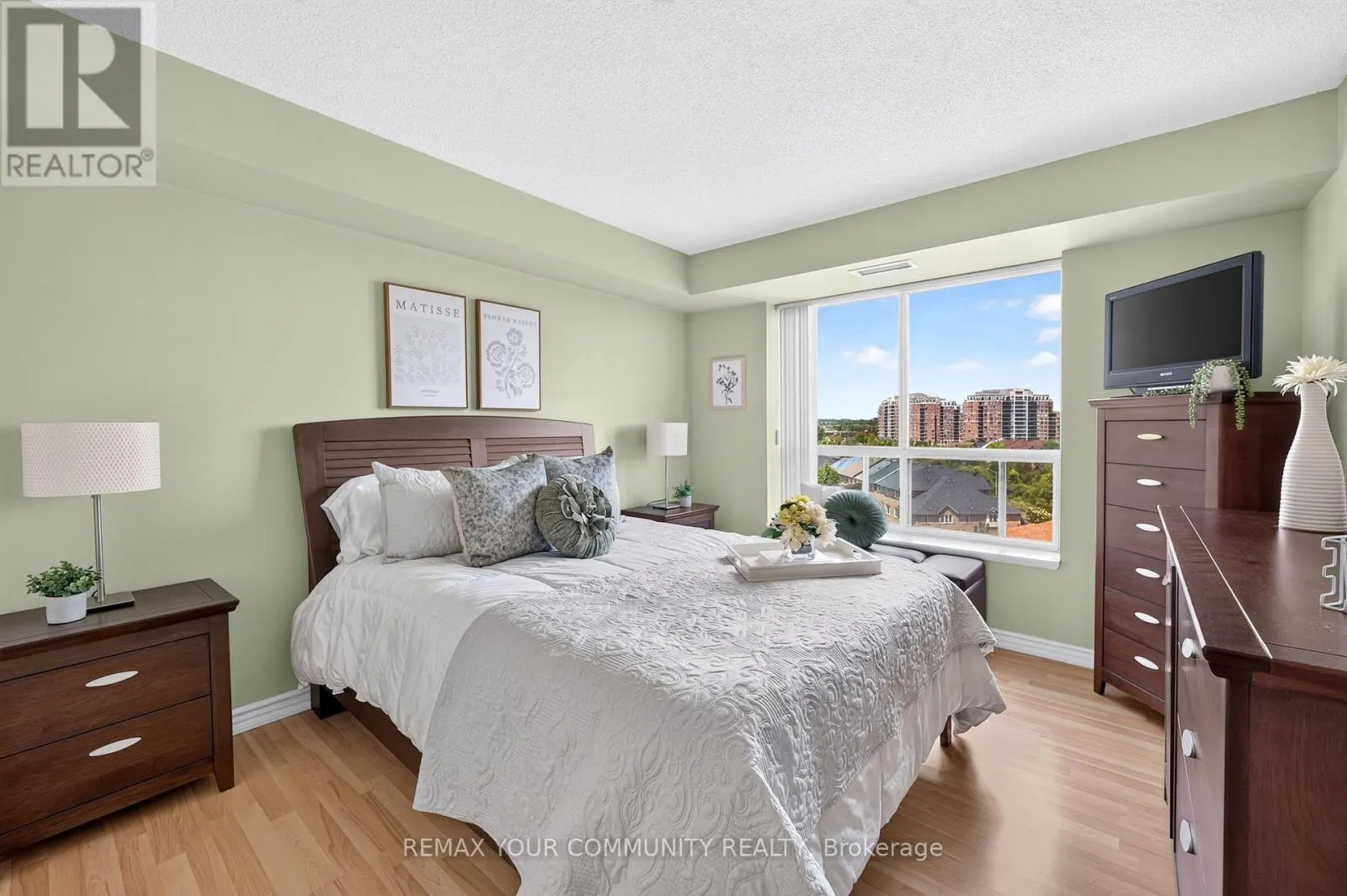721 - 3 ELLESMERE STREET