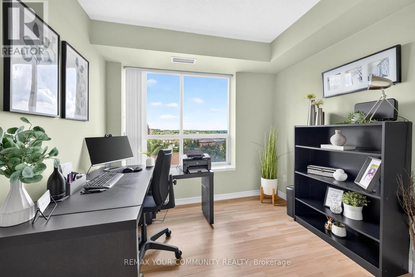 721 - 3 ELLESMERE STREET