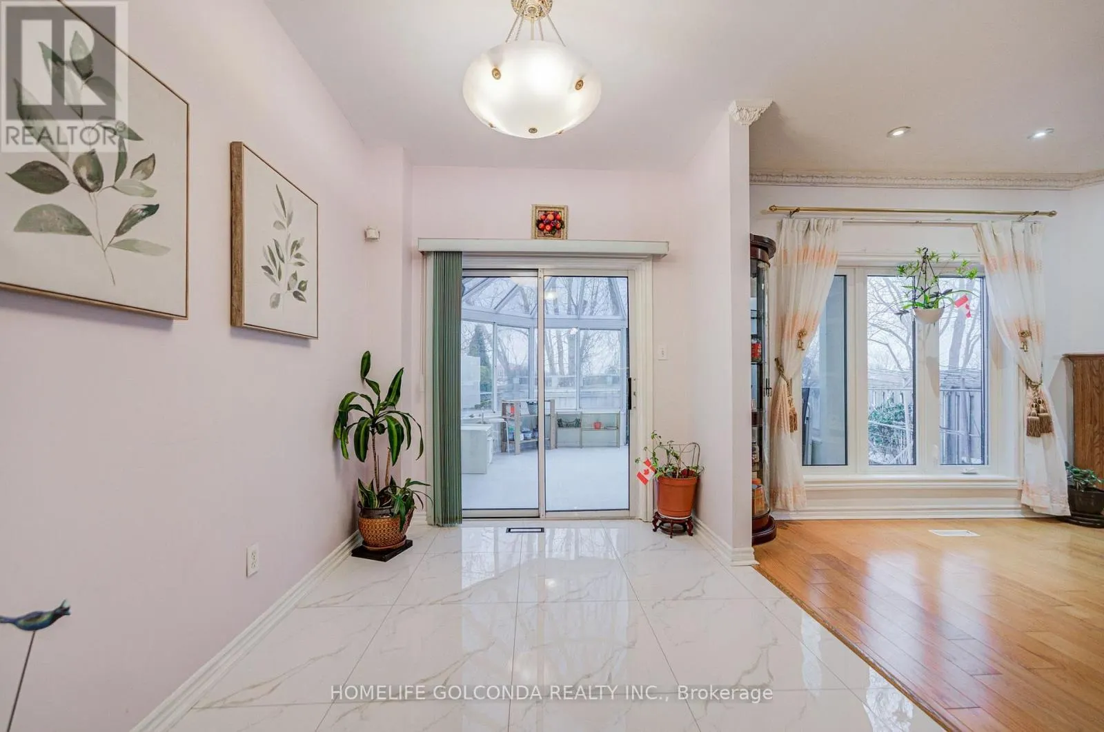 25 EASTPINE DRIVE