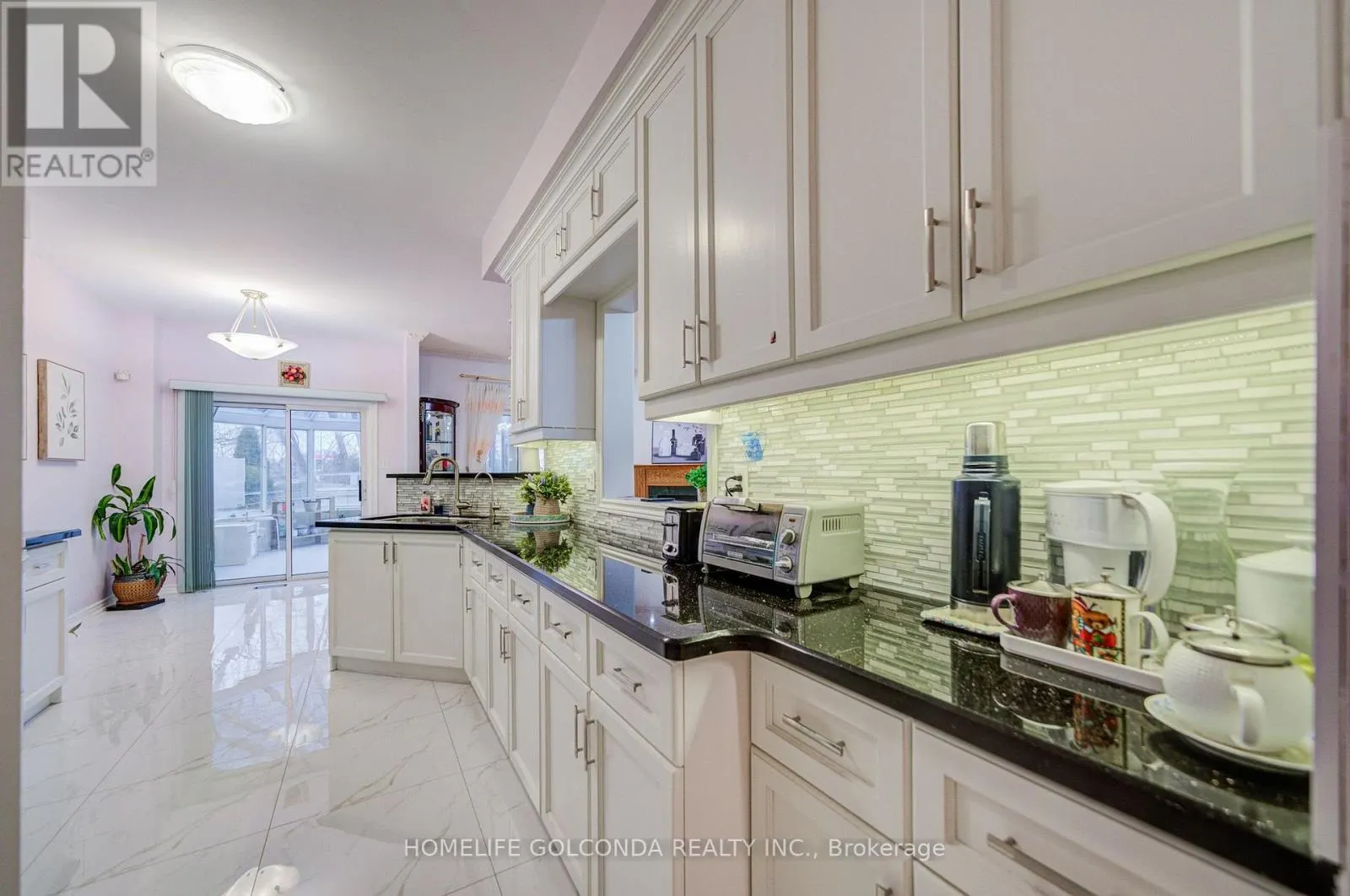 25 EASTPINE DRIVE