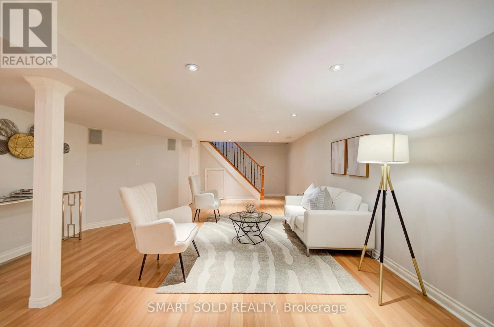 24 HAMILTON HALL DRIVE