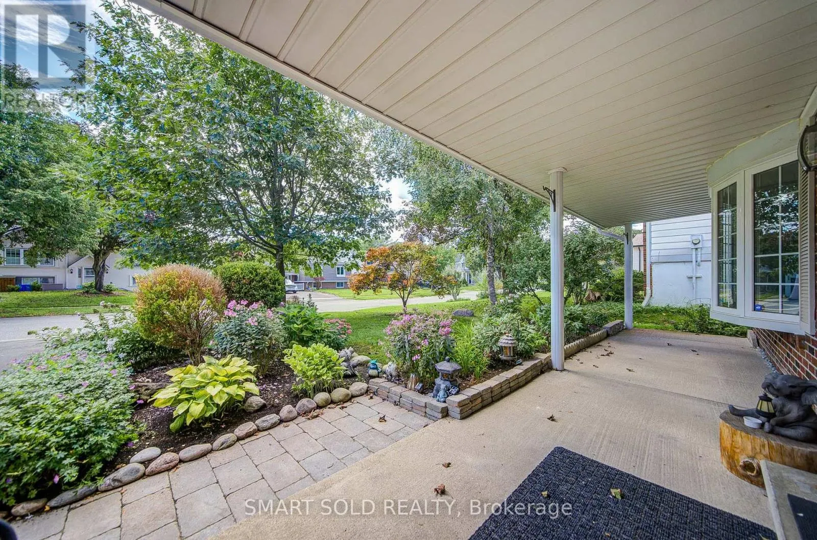 24 HAMILTON HALL DRIVE