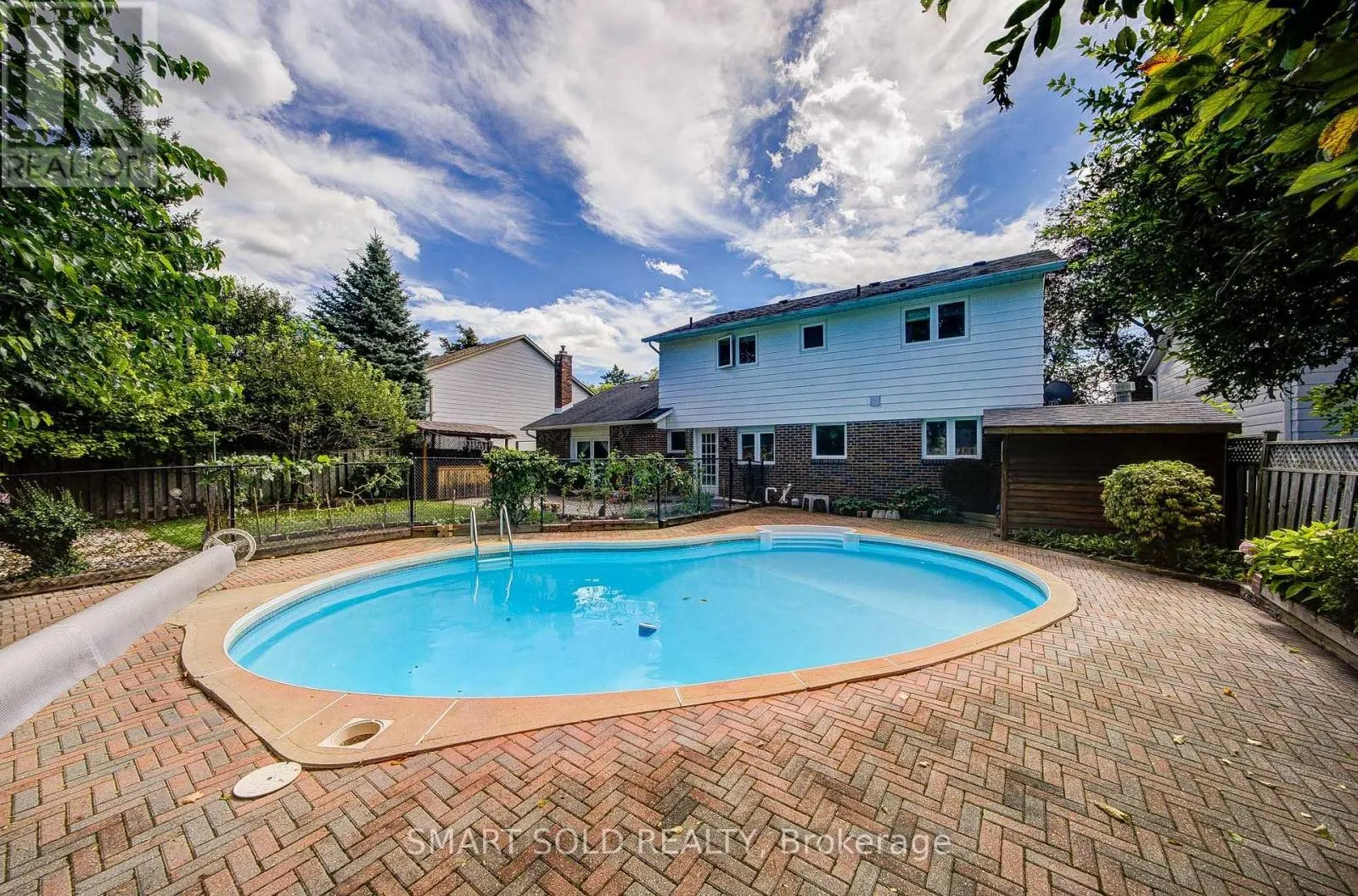 24 HAMILTON HALL DRIVE