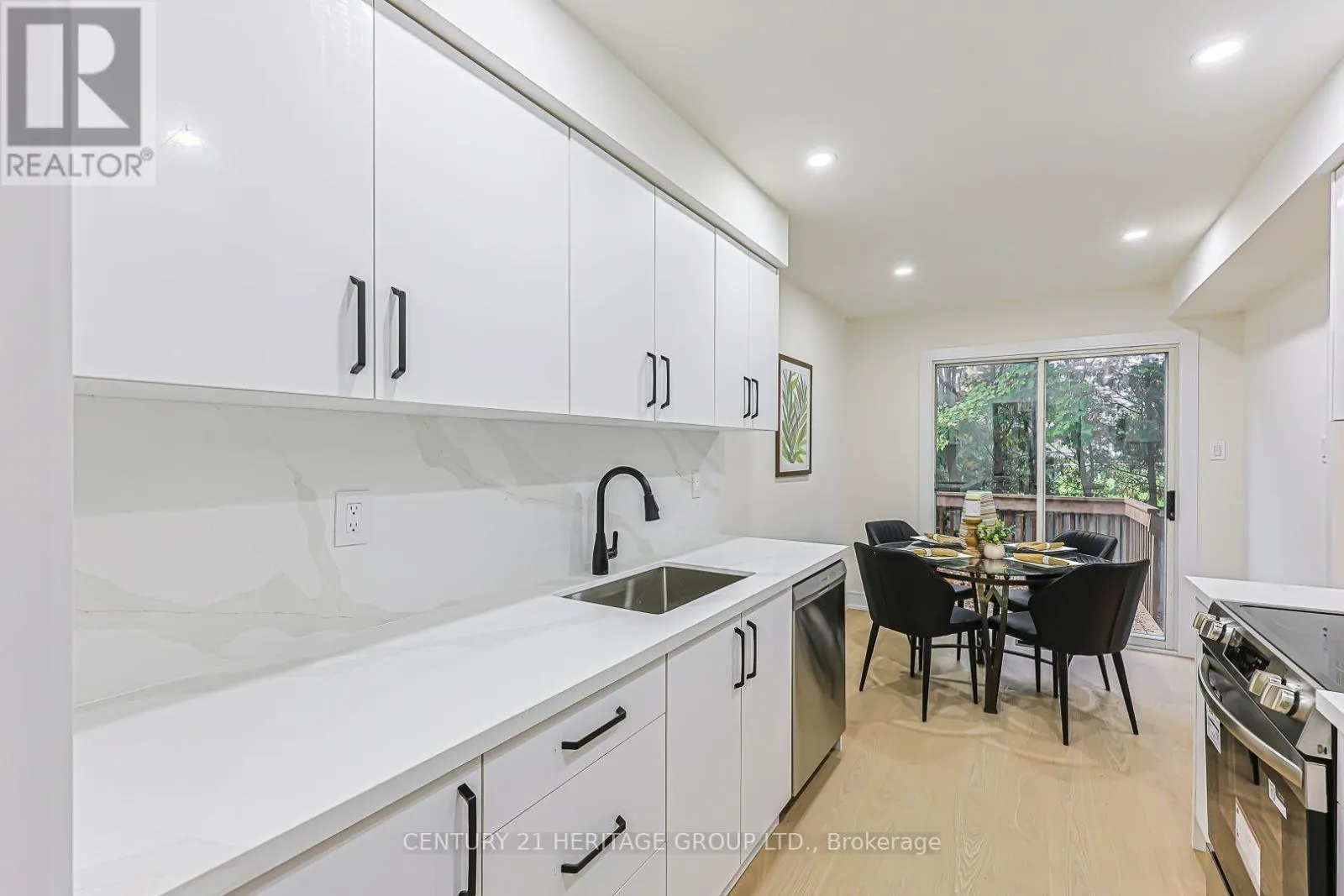 9 - 766 CARADONNA CRESCENT