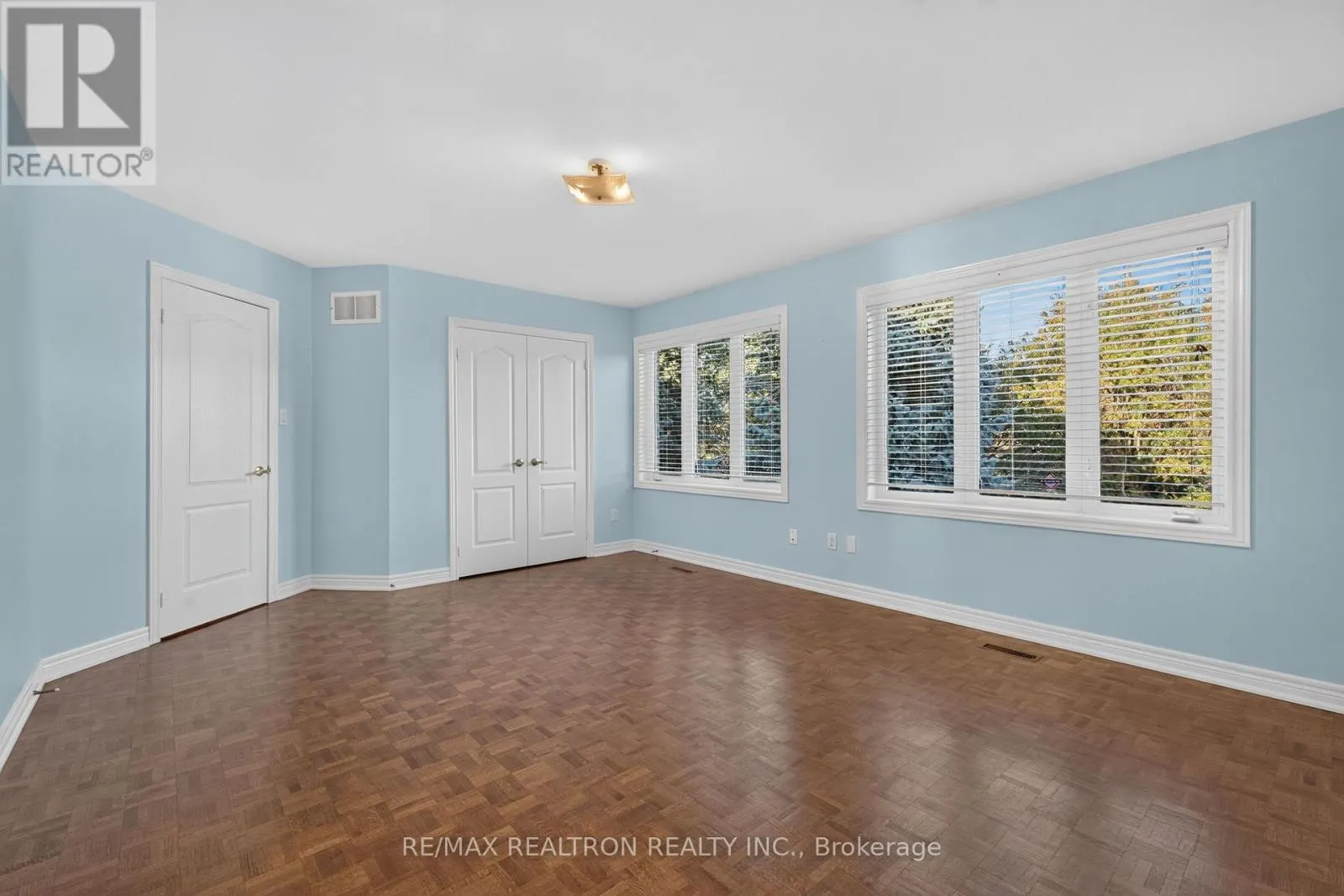 12 LOUDON CRESCENT