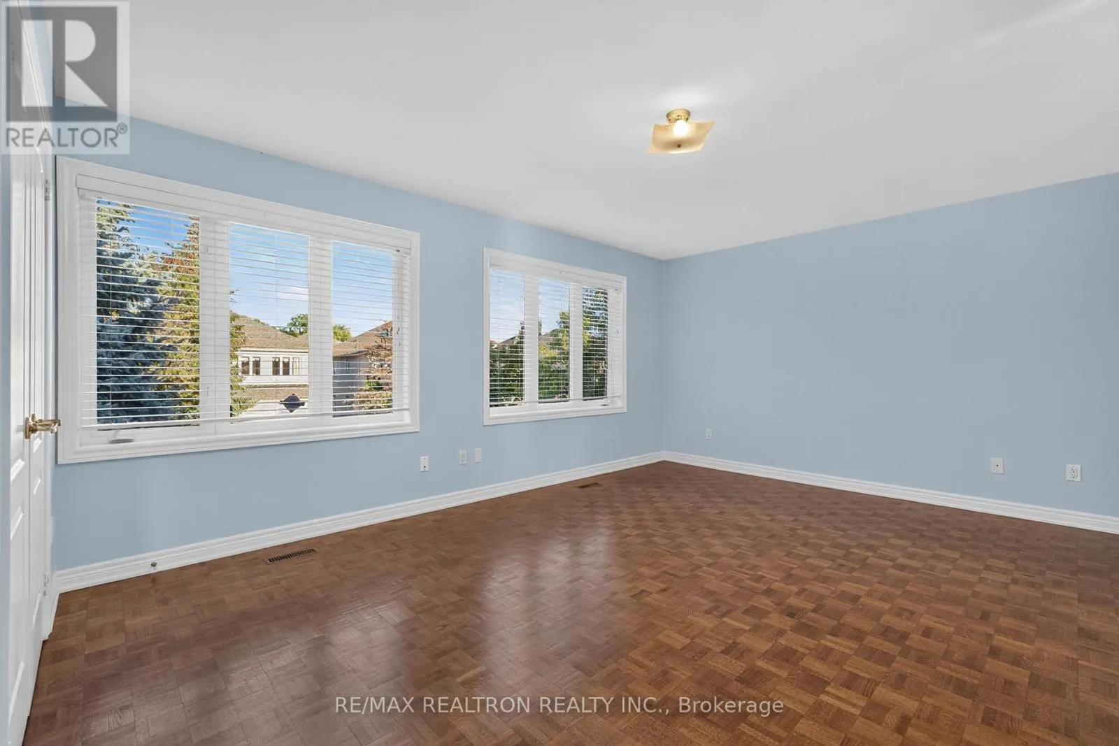 12 LOUDON CRESCENT