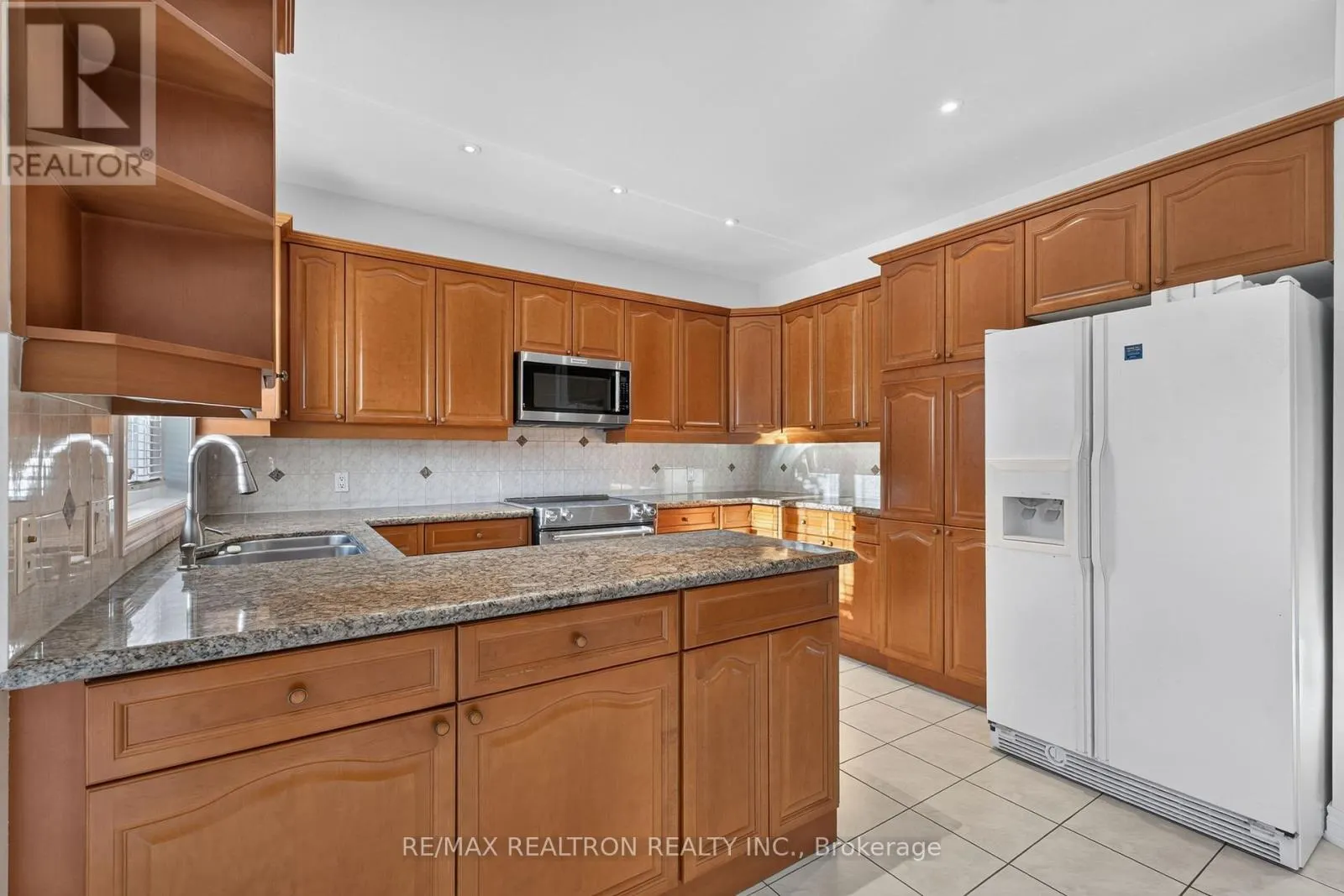 12 LOUDON CRESCENT