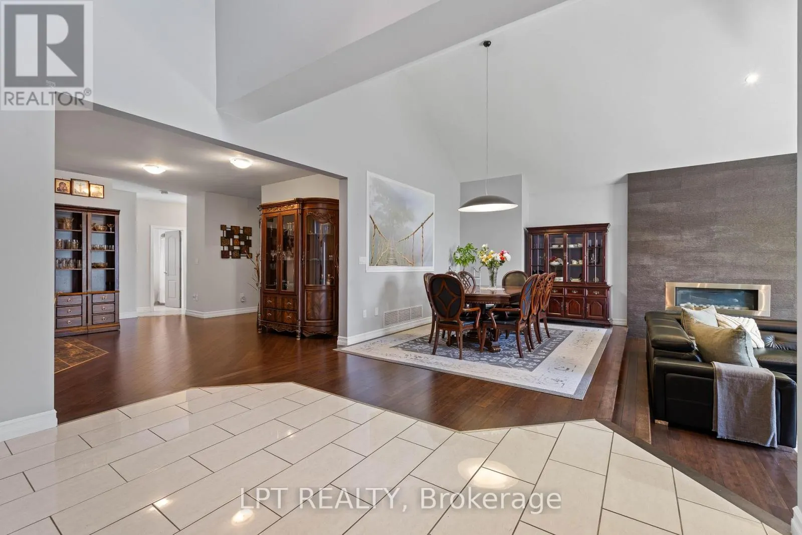 173 LAKE DRIVE E