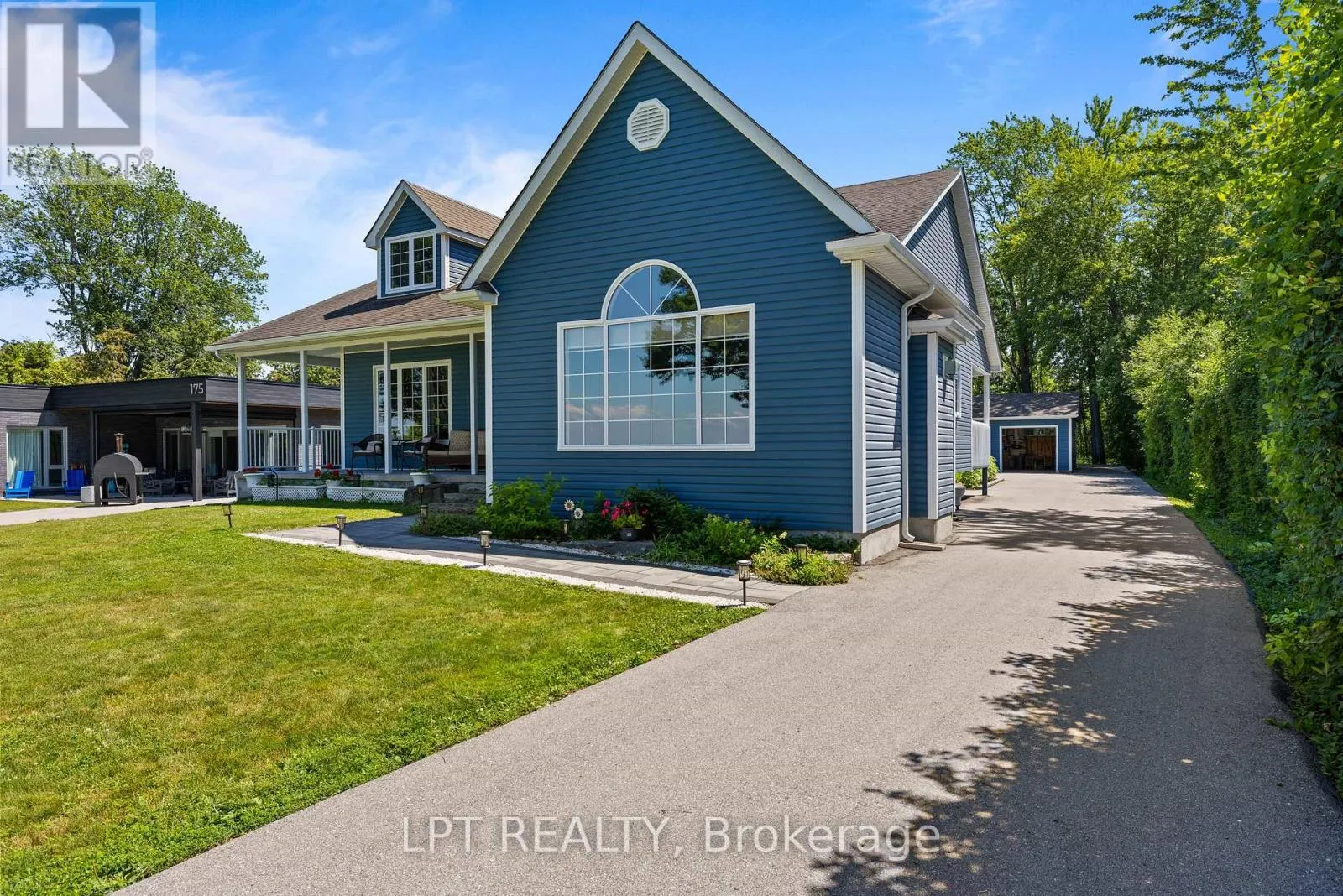 173 LAKE DRIVE E