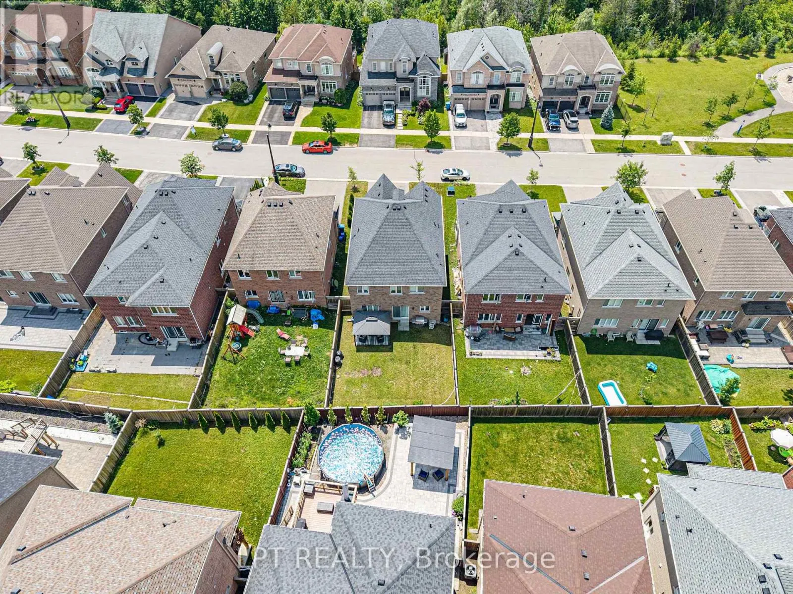 20 MANOR FOREST ROAD