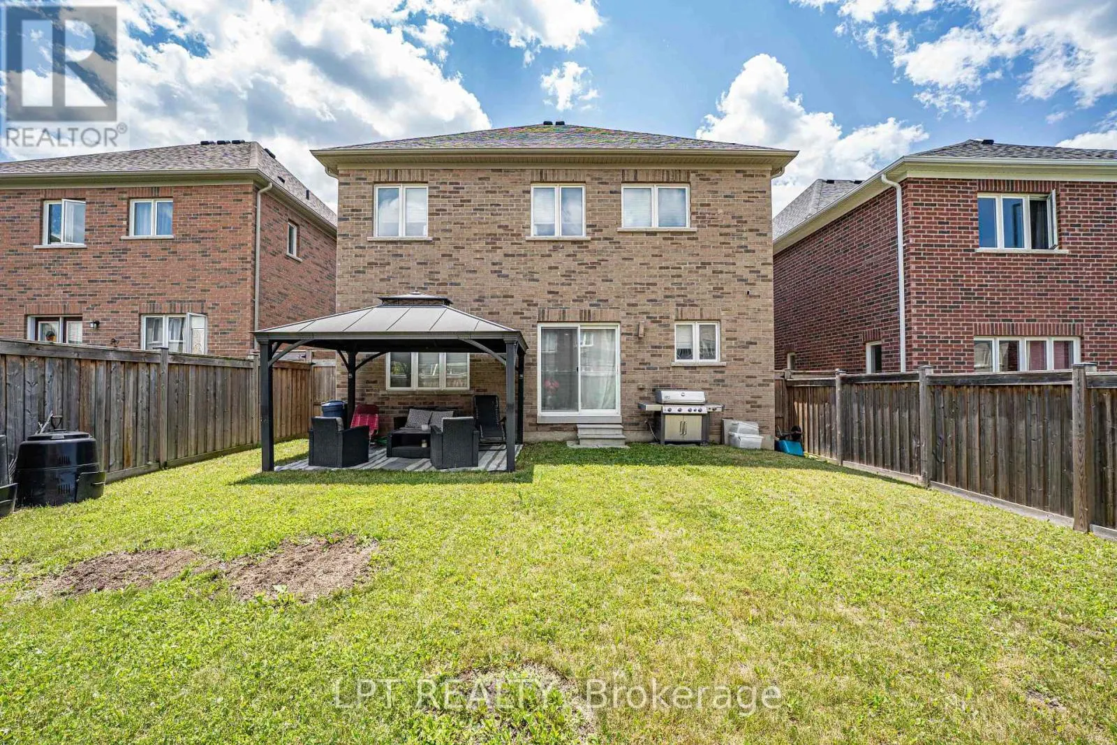 20 MANOR FOREST ROAD