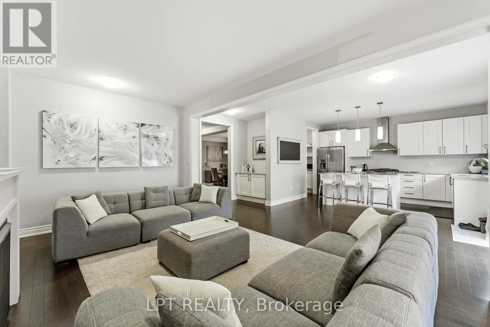 20 MANOR FOREST ROAD