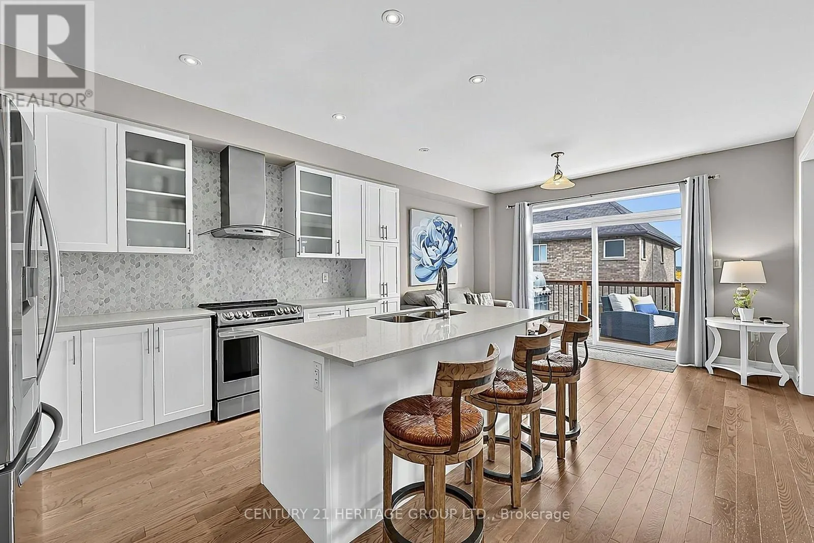 9 CONCHITA STREET