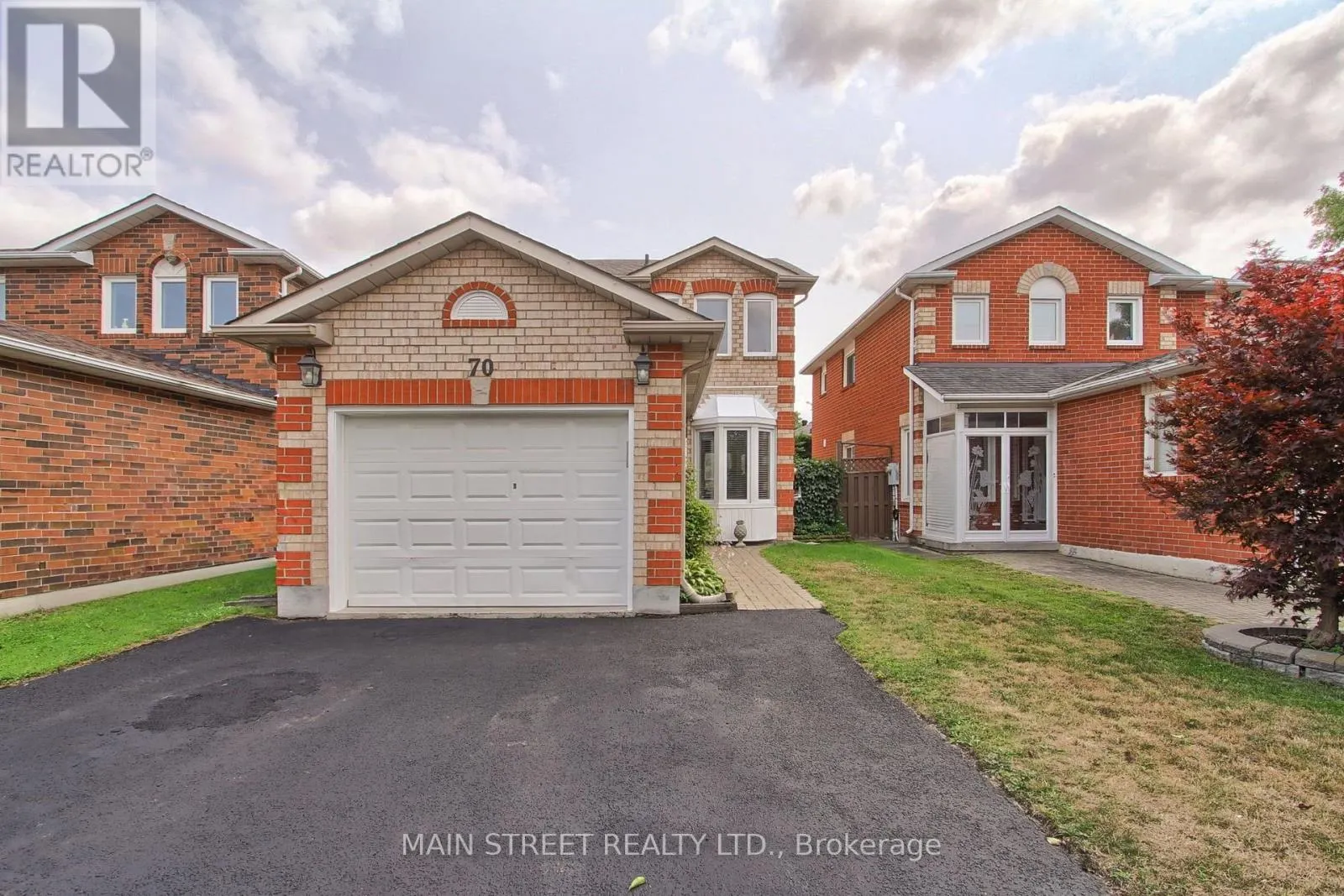70 DUNSMORE CRESCENT