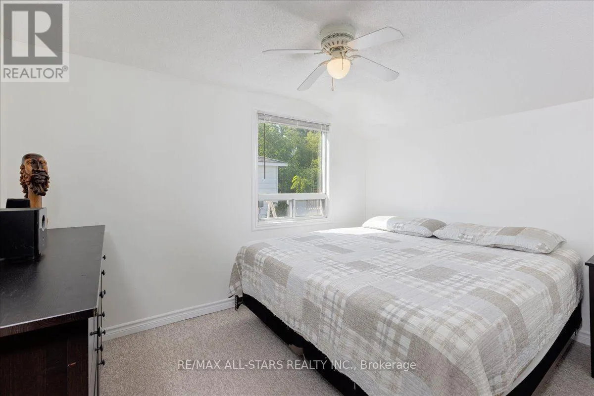 27182 WOODBINE AVENUE