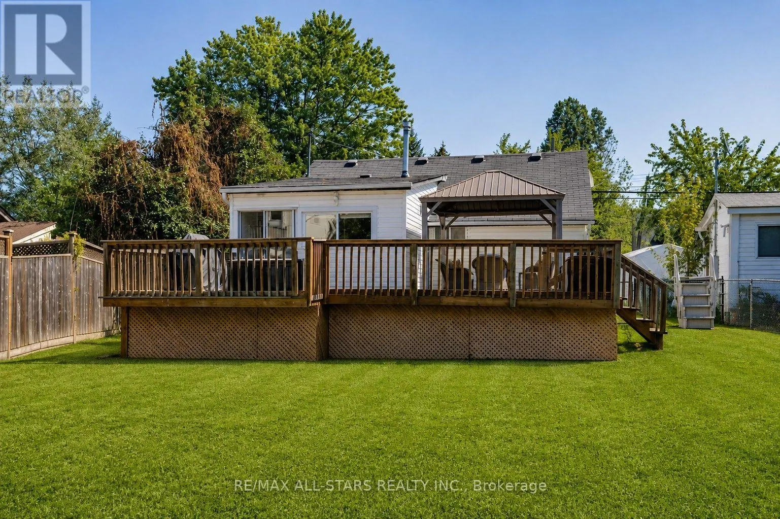 27182 WOODBINE AVENUE