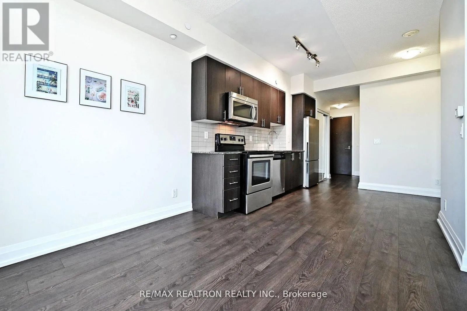 1122 - 7900 BATHURST STREET