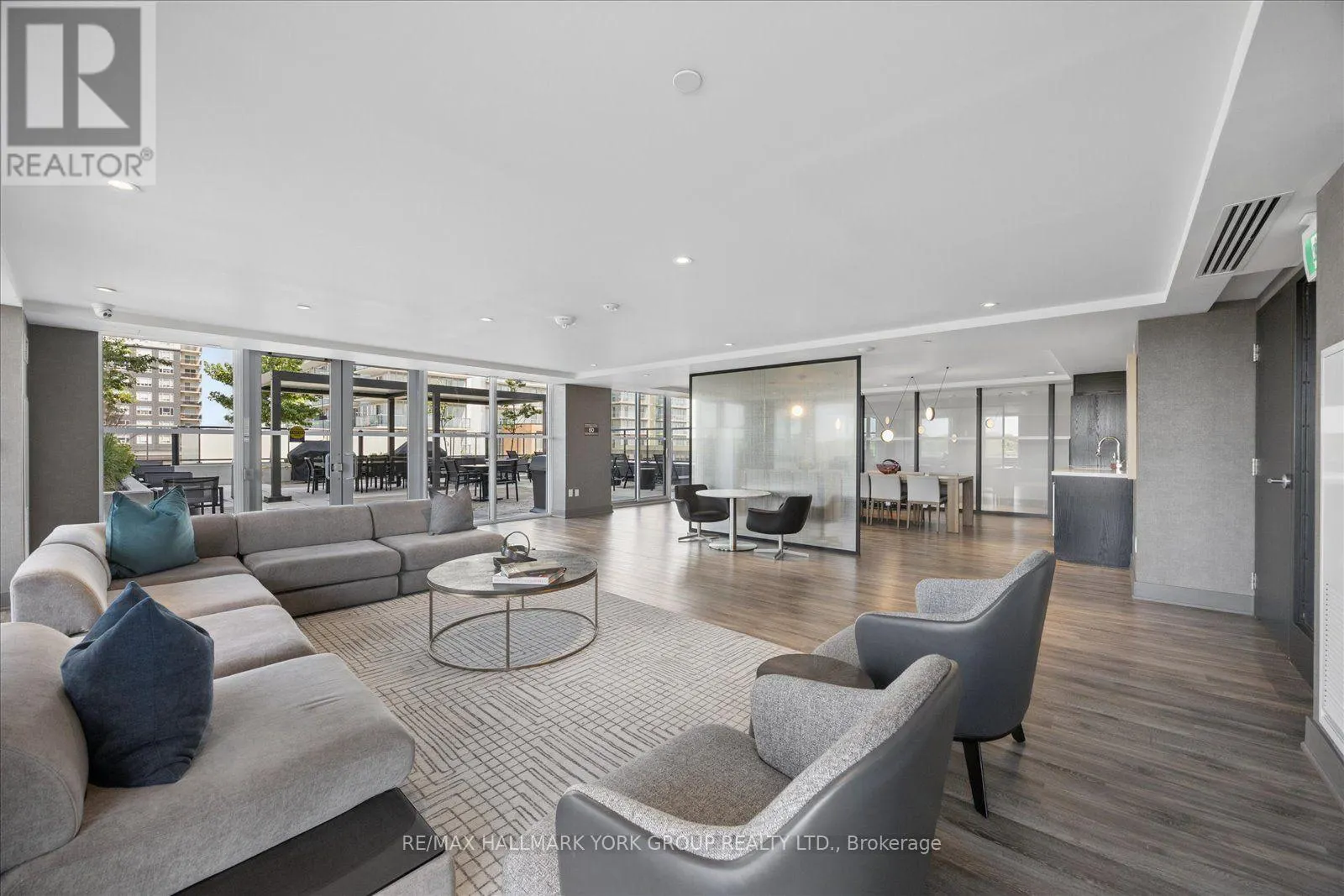 420 - 185 DEERFIELD ROAD