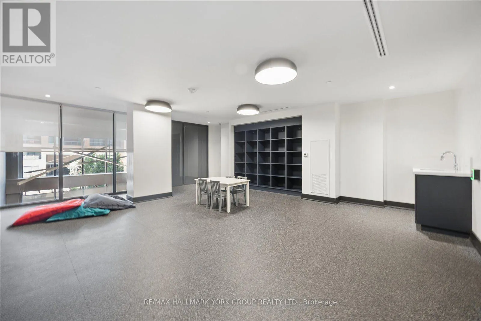 420 - 185 DEERFIELD ROAD
