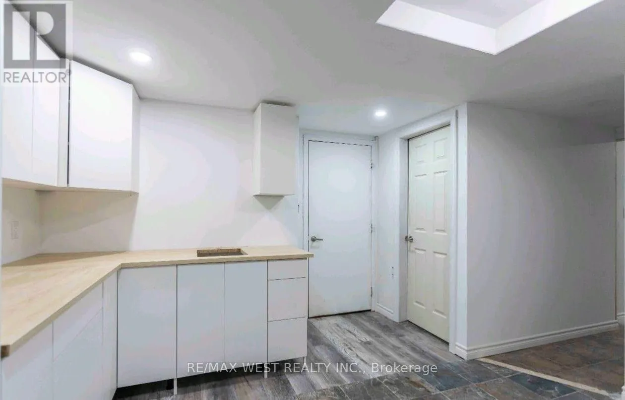 BASEMENT - 2 KIDD CRESCENT