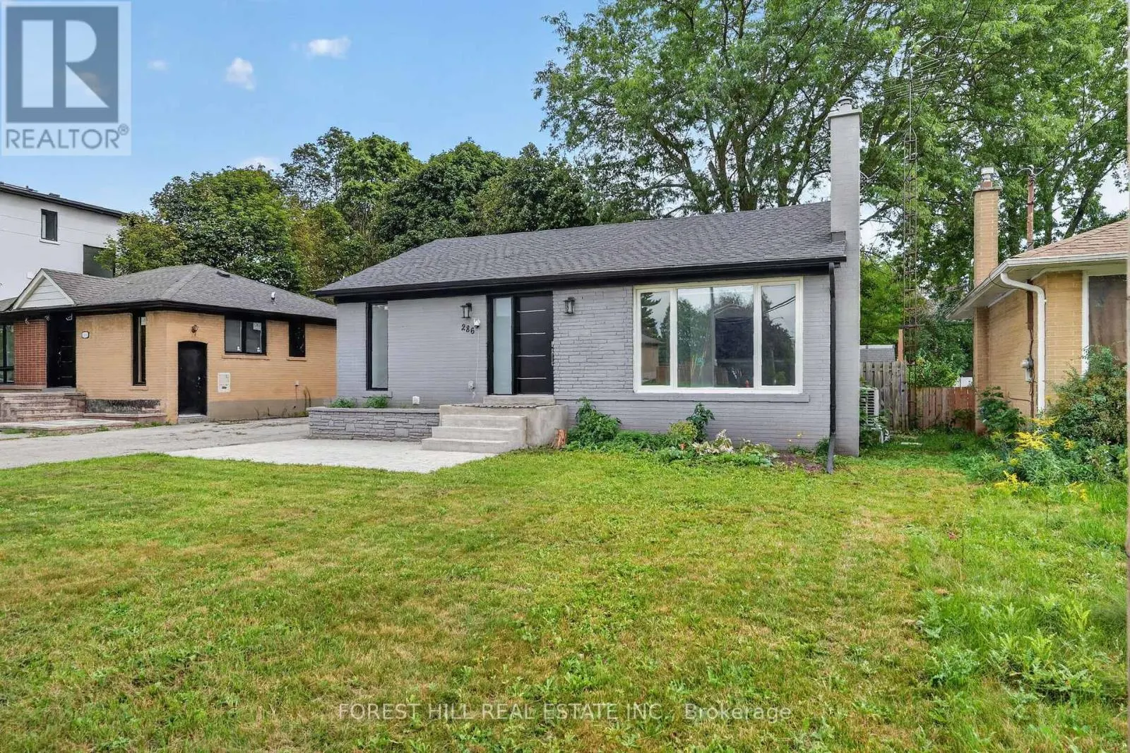 286 PALMER AVENUE