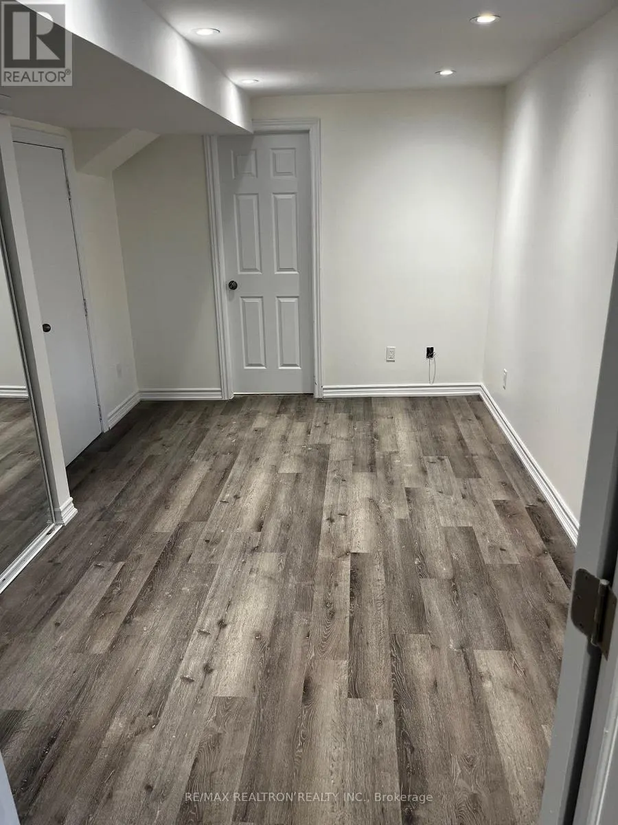 328 SALISBURY LANE
