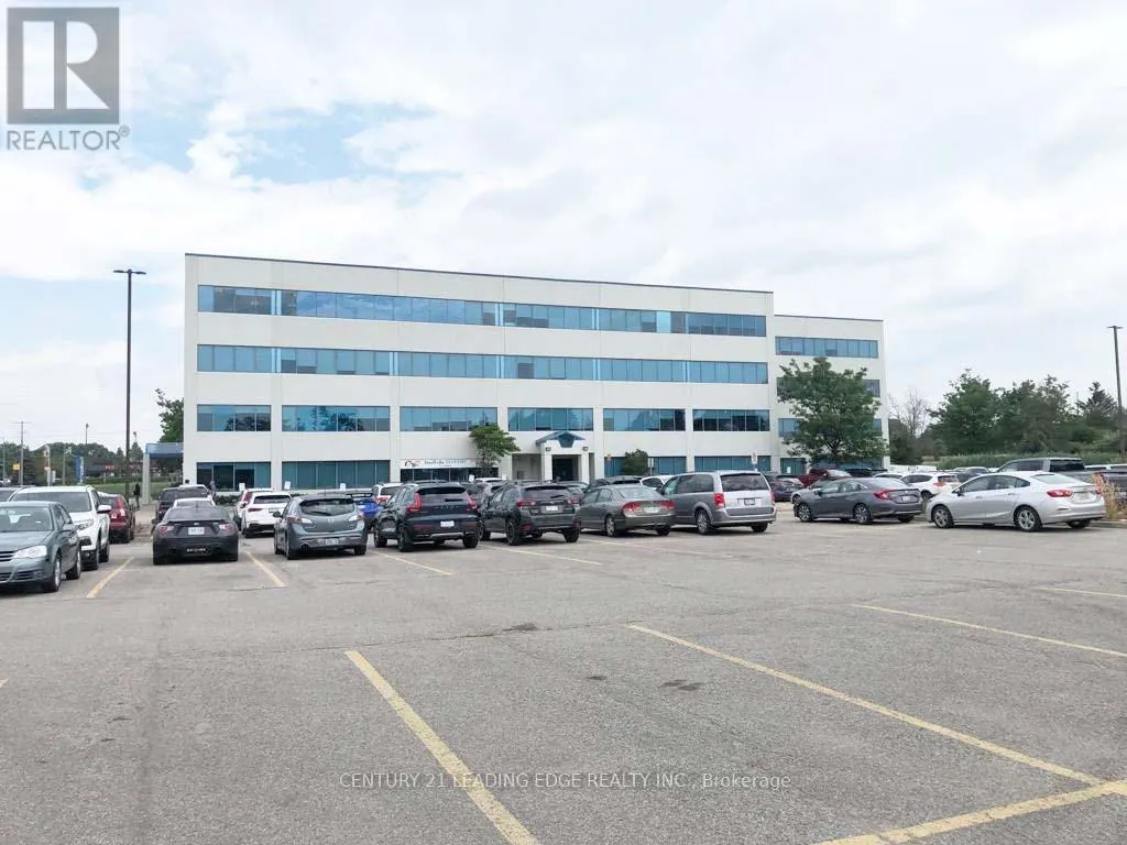 208A & 208B - 37 SANDIFORD DRIVE