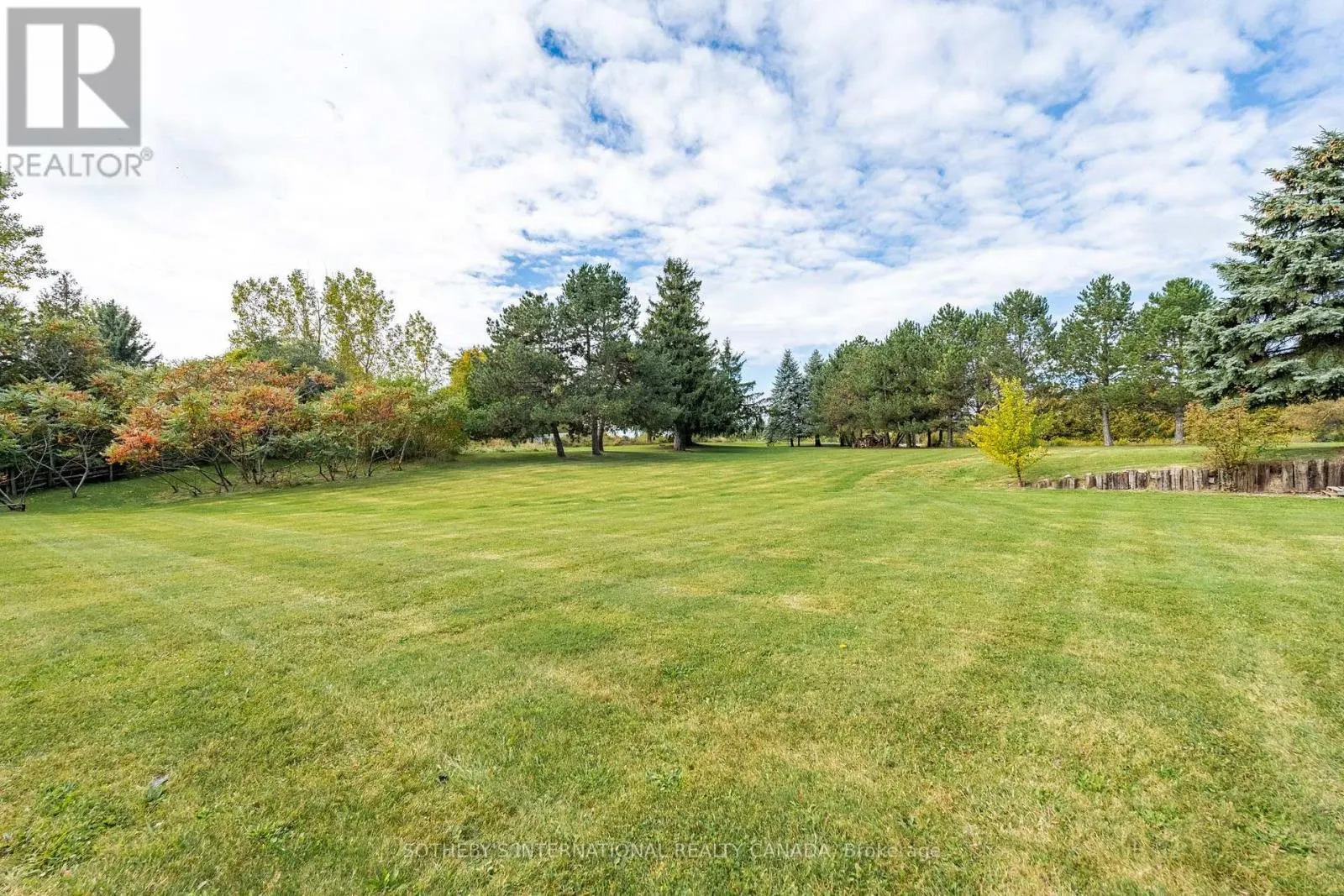 6055 17TH SIDE ROAD