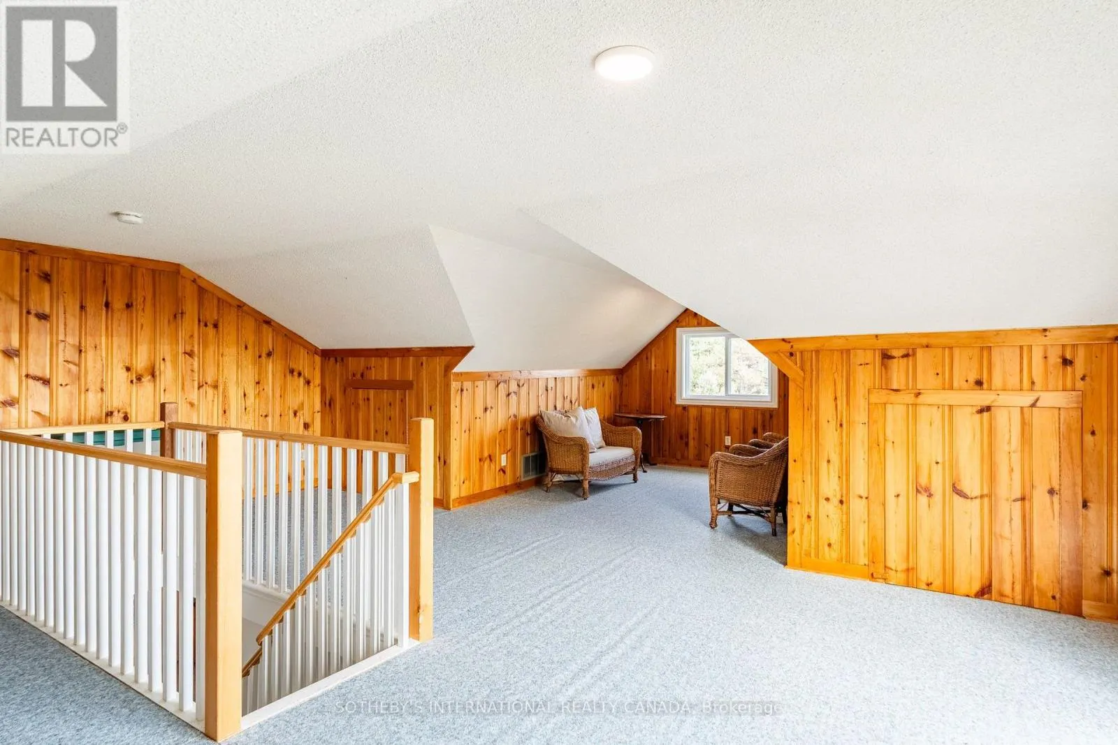 6055 17TH SIDE ROAD