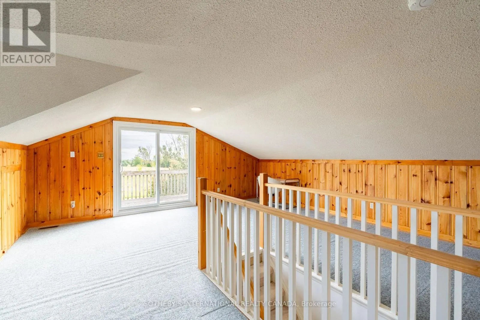 6055 17TH SIDE ROAD