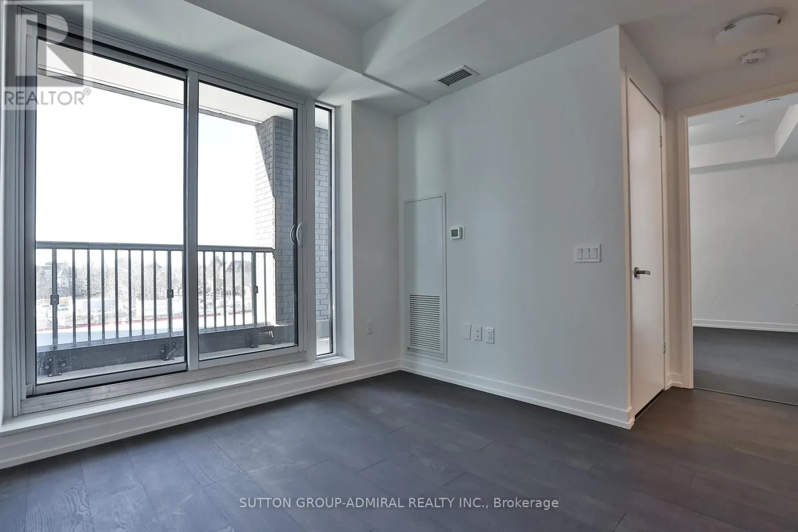 207E - 8868 YONGE STREET