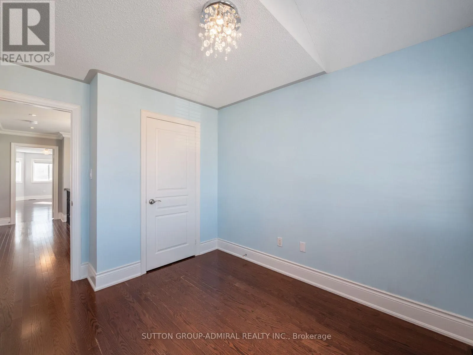 38 ORION AVENUE