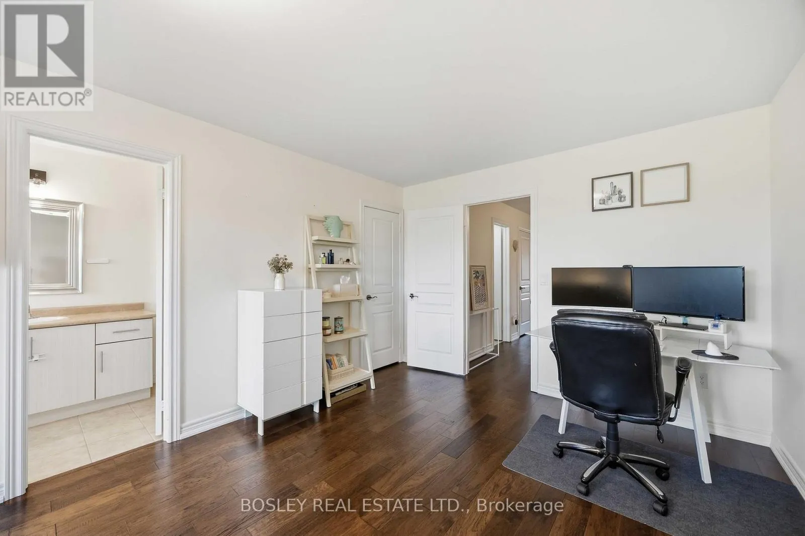 39 ALEXIE WAY